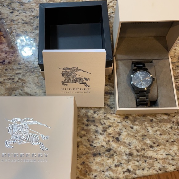 Burberry watch men’s